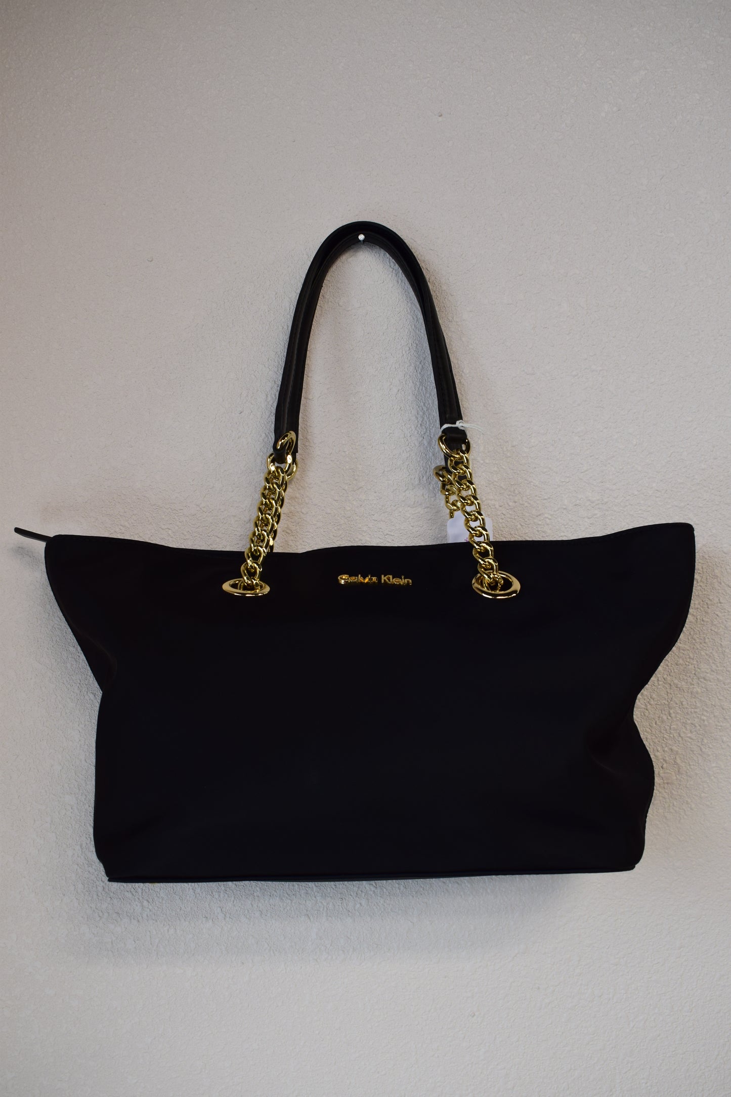 Black & Gold Chain Calvin Klien Purse