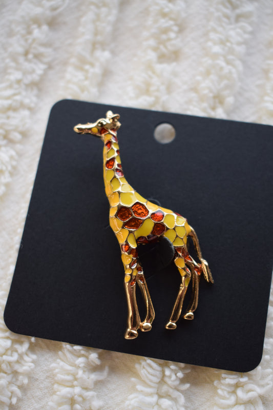 giraffe brooch